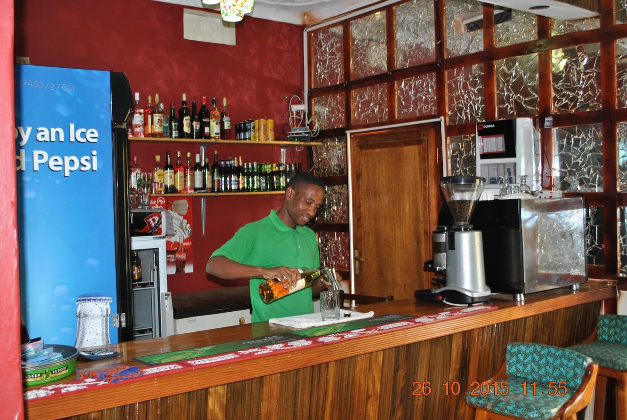 Little Woods Inn Mbarara Exterior photo